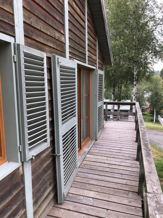 Chalet De Charme, Le "Caribou Lodge", Eifel Belge Bullange Exterior foto